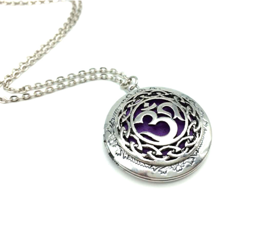 Yoga - Om Antique Charm Necklace Essential Oil Diffuser