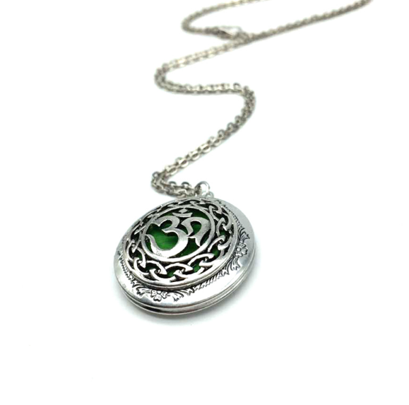 Yoga - Om Antique Charm Necklace Essential Oil Diffuser